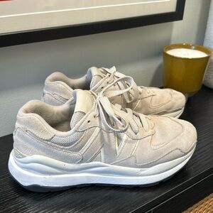 NEW BALANCE 57/40 MOONBEAM